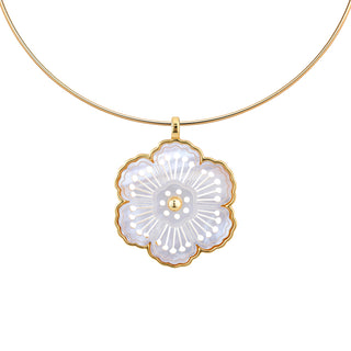 Marguerite Pendant + Neck Wire