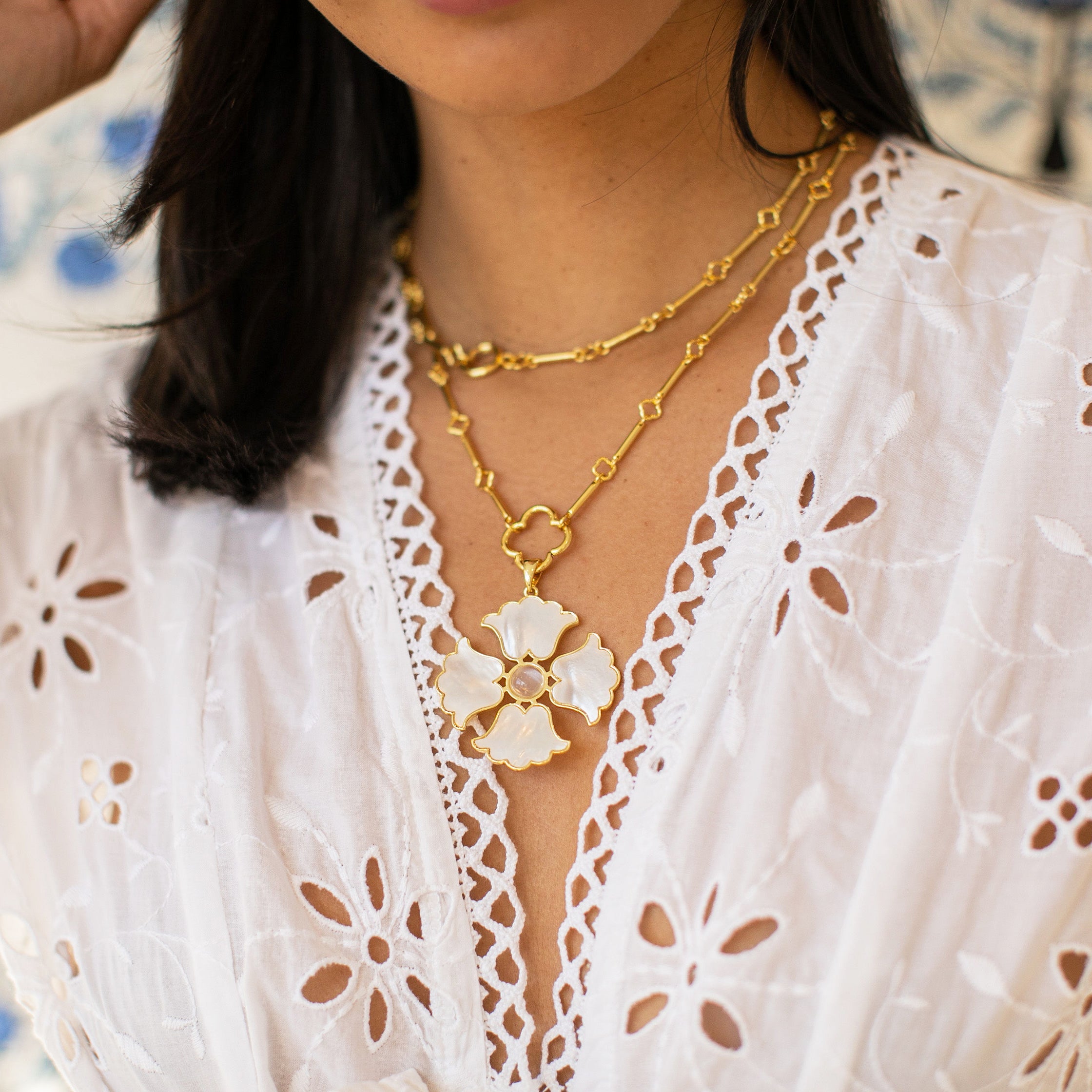 Lotus flower necklace, Cécile Arnaud - Jewellery - Paris